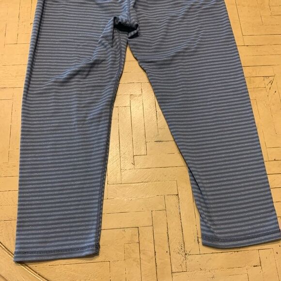 Kyodan Gray Striped Capri Leggings S Athletic A32 - Picture 6 of 10
